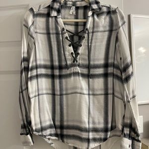 Plaid long sleeve criss cross shirt